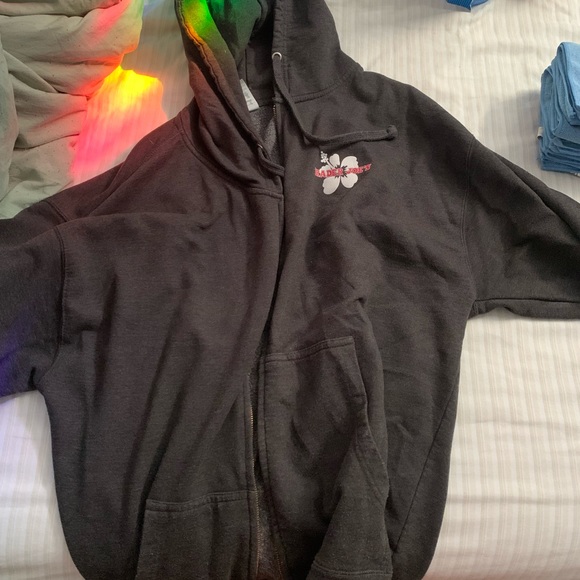 Trader Joe’s worker sweatshirt, 2 XL, spacious and soft - Picture 6 of 6